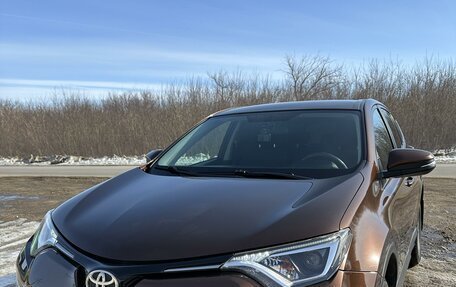 Toyota RAV4, 2017 год, 2 900 000 рублей, 7 фотография