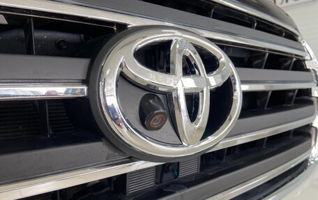Toyota Land Cruiser 200, 2013 год, 4 300 000 рублей, 4 фотография