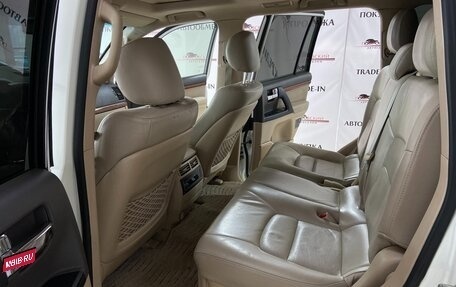 Toyota Land Cruiser 200, 2013 год, 4 300 000 рублей, 20 фотография