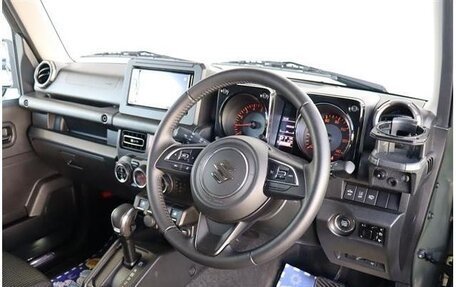 Suzuki Jimny, 2019 год, 1 840 000 рублей, 13 фотография