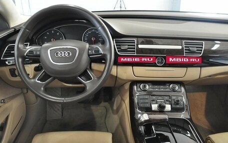 Audi A8, 2012 год, 1 550 000 рублей, 6 фотография