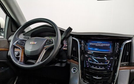 Cadillac Escalade IV, 2015 год, 5 000 000 рублей, 6 фотография