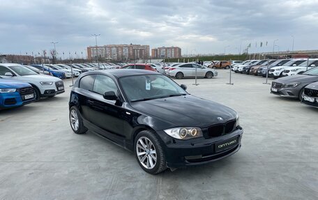 BMW 1 серия, 2011 год, 999 000 рублей, 3 фотография