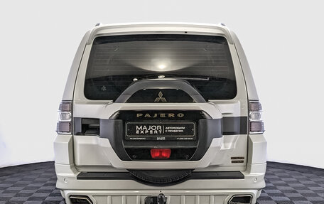 Mitsubishi Pajero IV, 2020 год, 4 340 000 рублей, 4 фотография