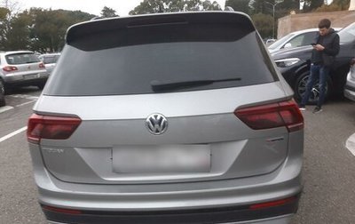Volkswagen Tiguan II, 2018 год, 2 767 000 рублей, 1 фотография