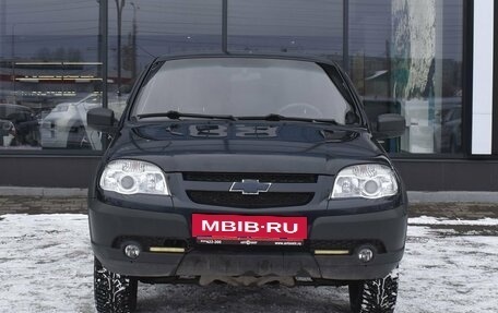 Chevrolet Niva I рестайлинг, 2015 год, 780 000 рублей, 2 фотография