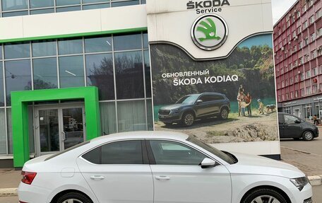 Skoda Superb III рестайлинг, 2019 год, 3 599 000 рублей, 9 фотография