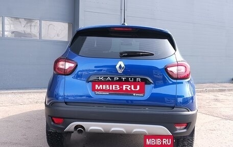 Renault Kaptur I рестайлинг, 2021 год, 1 825 000 рублей, 6 фотография