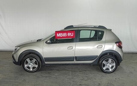 Renault Sandero II рестайлинг, 2020 год, 1 660 000 рублей, 7 фотография