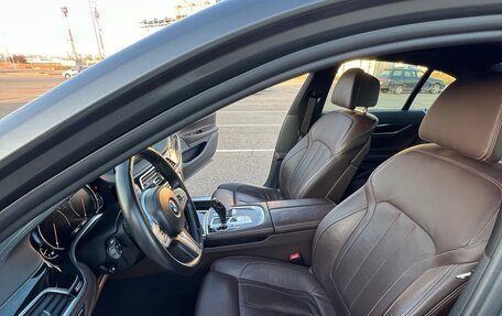 BMW 7 серия, 2018 год, 5 000 000 рублей, 11 фотография