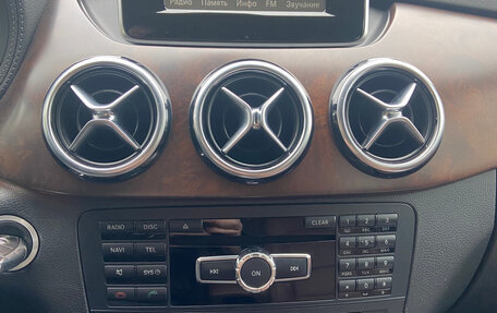 Mercedes-Benz B-Класс, 2013 год, 1 920 000 рублей, 23 фотография