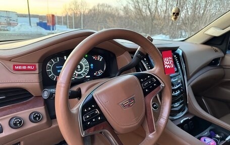 Cadillac Escalade IV, 2016 год, 4 750 000 рублей, 13 фотография