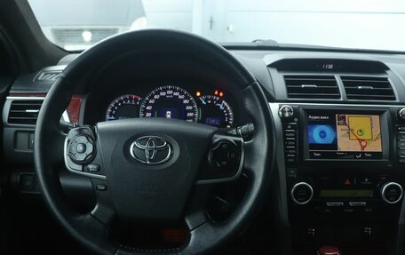 Toyota Camry, 2013 год, 1 682 000 рублей, 9 фотография