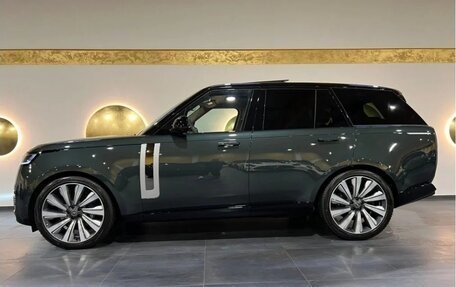 Land Rover Range Rover IV рестайлинг, 2024 год, 43 740 000 рублей, 3 фотография