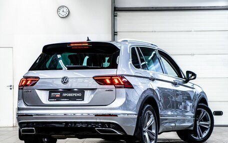 Volkswagen Tiguan II, 2019 год, 3 449 000 рублей, 3 фотография