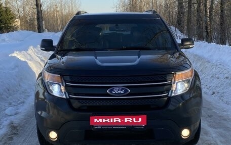 Ford Explorer VI, 2012 год, 1 740 000 рублей, 2 фотография