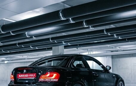 BMW 1 серия, 2011 год, 2 100 000 рублей, 6 фотография