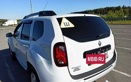 Renault Duster I рестайлинг, 2018 год, 1 690 000 рублей, 3 фотография