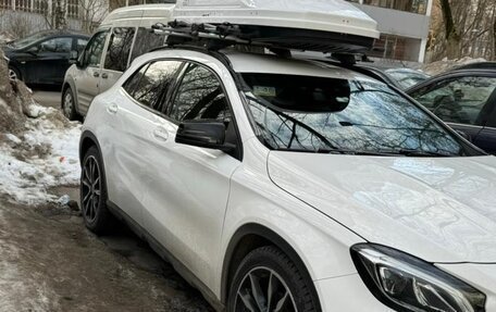 Mercedes-Benz GLA, 2019 год, 2 400 000 рублей, 2 фотография