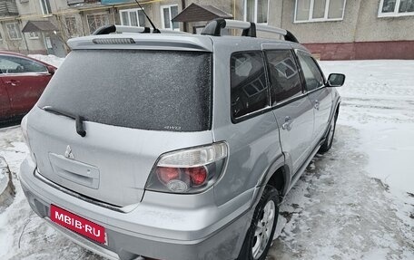 Mitsubishi Outlander III рестайлинг 3, 2005 год, 750 000 рублей, 6 фотография