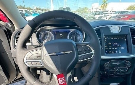 Chrysler 300C II, 2023 год, 7 500 000 рублей, 10 фотография
