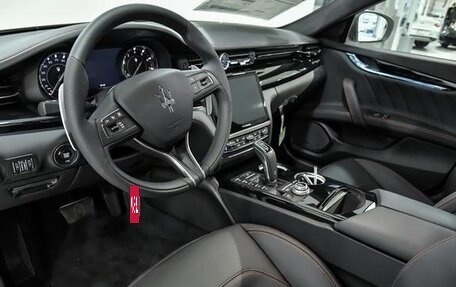 Maserati Quattroporte VI, 2023 год, 18 900 000 рублей, 7 фотография