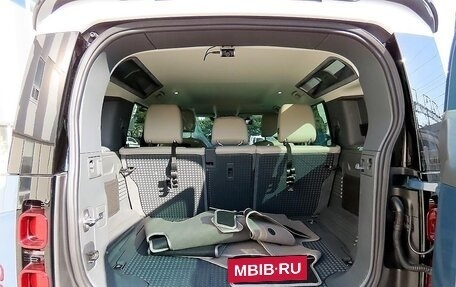 Land Rover Defender II, 2021 год, 6 390 000 рублей, 15 фотография
