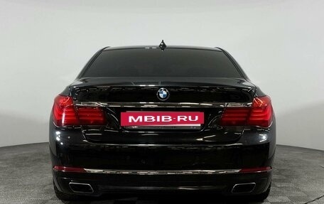 BMW 7 серия, 2013 год, 2 850 000 рублей, 4 фотография