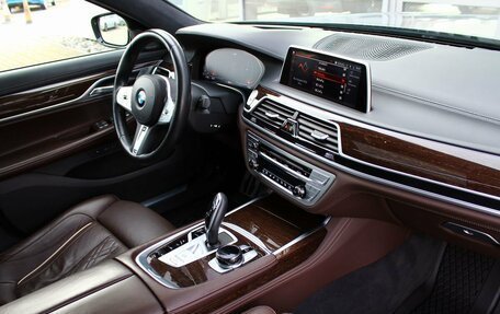 BMW 7 серия, 2020 год, 8 250 000 рублей, 17 фотография