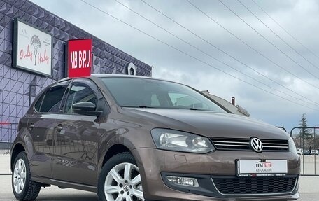 Volkswagen Polo VI (EU Market), 2011 год, 1 097 000 рублей, 1 фотография