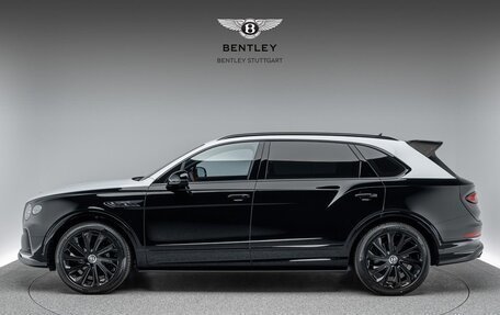 Bentley Bentayga I, 2024 год, 53 000 000 рублей, 2 фотография