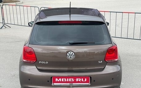 Volkswagen Polo VI (EU Market), 2011 год, 1 097 000 рублей, 22 фотография