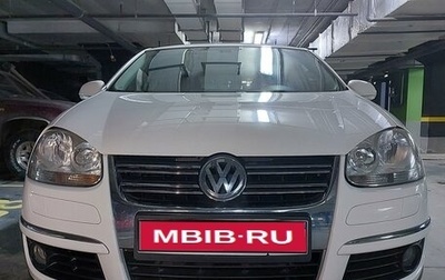 Volkswagen Jetta VI, 2010 год, 899 000 рублей, 1 фотография
