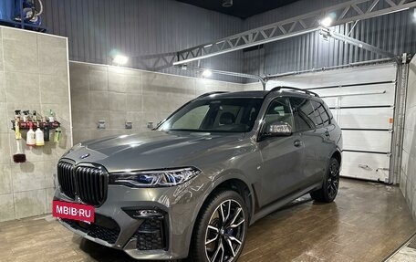 BMW X7, 2022 год, 12 800 000 рублей, 2 фотография