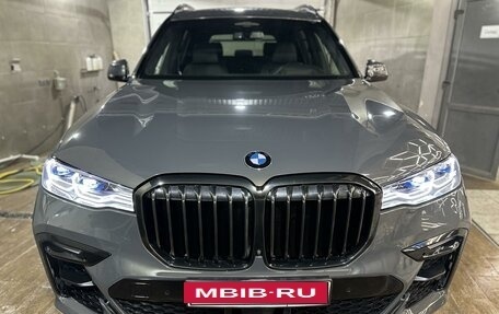 BMW X7, 2022 год, 12 800 000 рублей, 3 фотография
