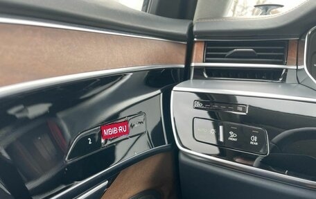 Audi A8, 2019 год, 6 800 000 рублей, 22 фотография
