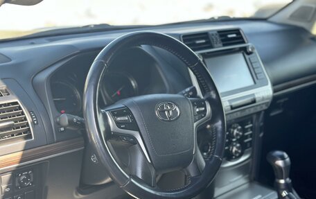 Toyota Land Cruiser Prado 150 рестайлинг 2, 2019 год, 5 449 000 рублей, 6 фотография