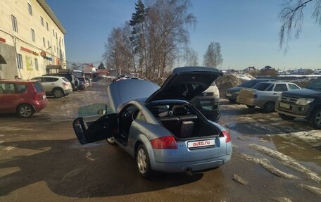 Audi TT, 2003 год, 1 100 000 рублей, 17 фотография