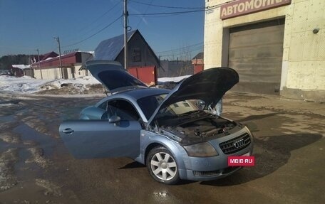 Audi TT, 2003 год, 1 100 000 рублей, 19 фотография