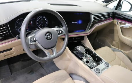 Volkswagen Touareg III, 2020 год, 6 890 000 рублей, 8 фотография