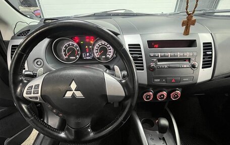 Mitsubishi Outlander III рестайлинг 3, 2011 год, 1 650 000 рублей, 16 фотография
