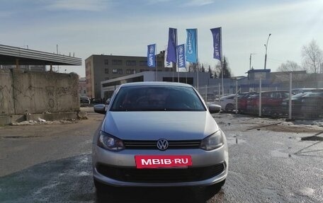 Volkswagen Polo VI (EU Market), 2012 год, 875 000 рублей, 2 фотография