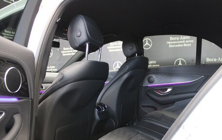 Mercedes-Benz E-Класс, 2021 год, 5 550 000 рублей, 19 фотография