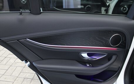 Mercedes-Benz E-Класс, 2021 год, 5 550 000 рублей, 21 фотография