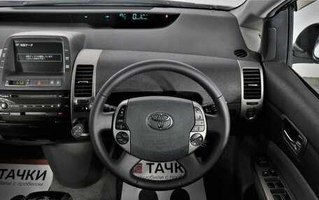 Toyota Prius, 2008 год, 899 000 рублей, 8 фотография