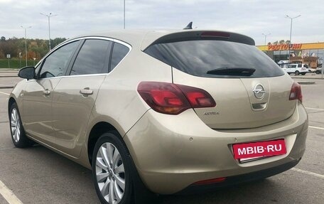 Opel Astra J, 2012 год, 1 235 000 рублей, 5 фотография