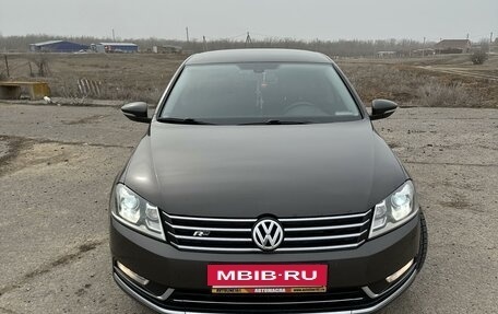 Volkswagen Passat B7, 2012 год, 1 690 000 рублей, 2 фотография