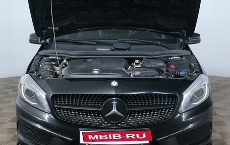 Mercedes-Benz A-Класс, 2015 год, 1 790 000 рублей, 24 фотография