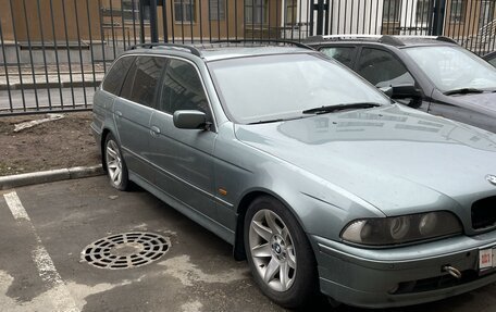 BMW 5 серия, 2002 год, 400 000 рублей, 3 фотография