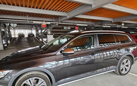 Volkswagen Passat B8 рестайлинг, 2018 год, 3 199 000 рублей, 1 фотография